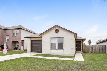 6607 Flatstone Pass Converse, TX 78109
